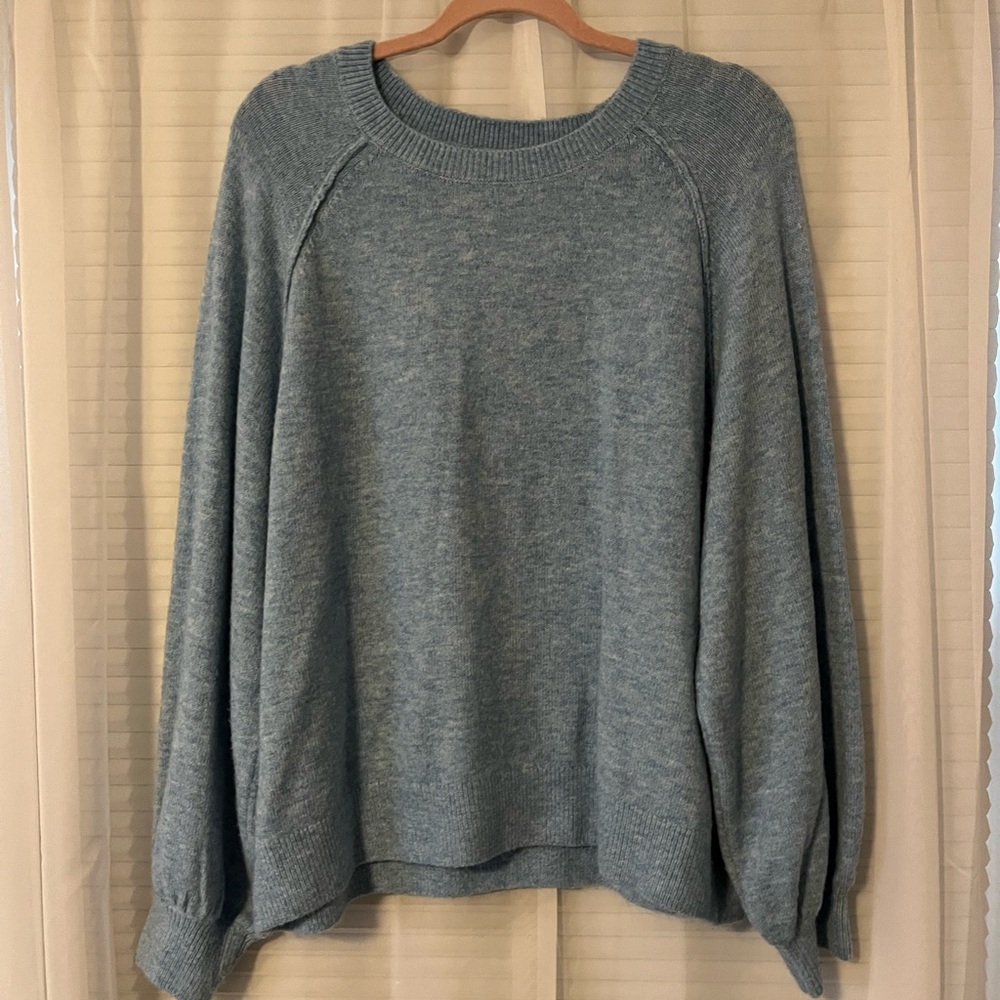 Vince Camuto Light Blue Sweater with Puff Long Sleeves